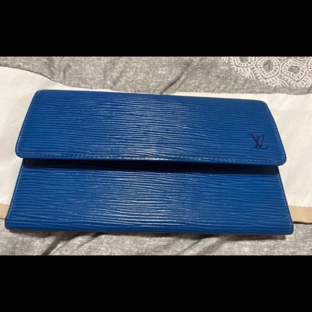 Louis Vuitton Epi Wallet SOLD